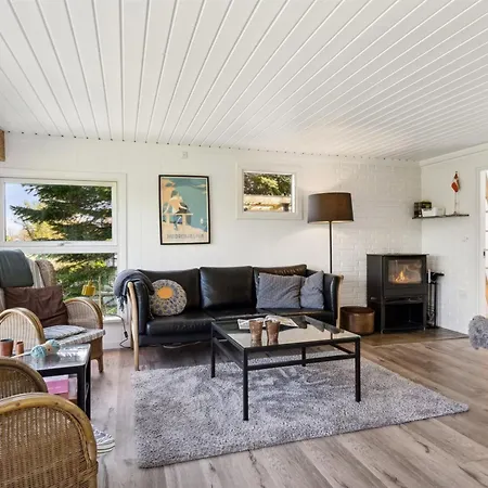 Vakantiehuis Soelvy - 300m From The Sea By Interhome *