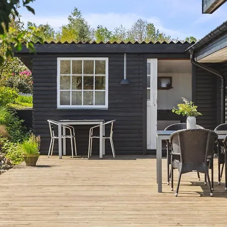 Vakantiehuis Soelvy - 300m From The Sea By Interhome