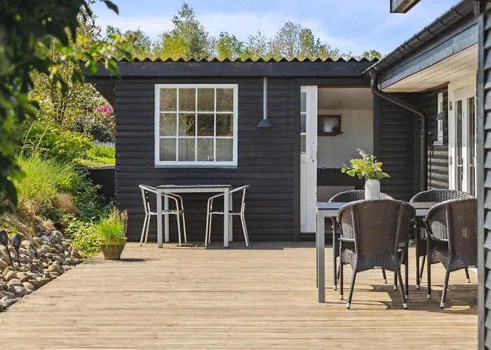 Vakantiehuis Soelvy - 300m From The Sea By Interhome